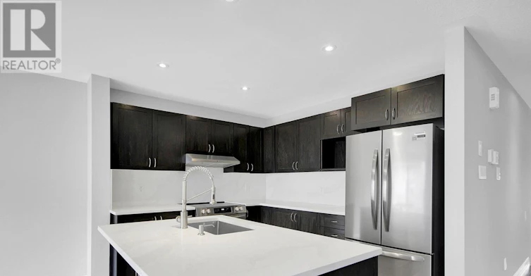 208 Mission Trail Crescent, Ottawa, ON, K2S 1B9 - 13