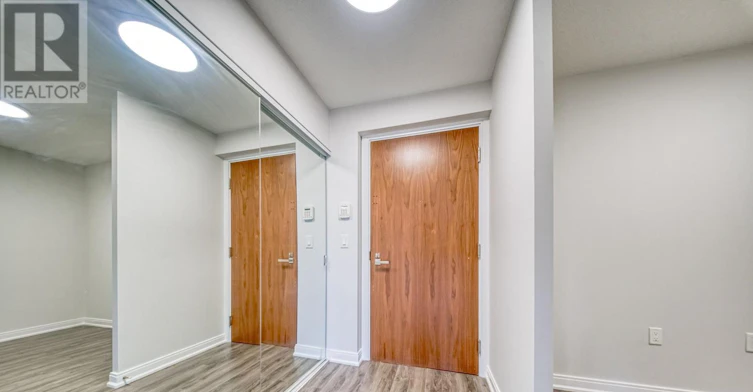 420-275 Village Green Square, Toronto, ON, M1S 0L8 - 5