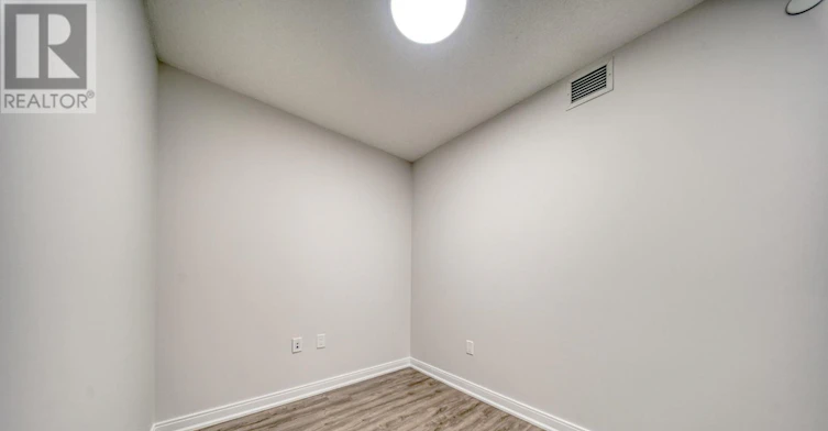 420-275 Village Green Square, Toronto, ON, M1S 0L8 - 26