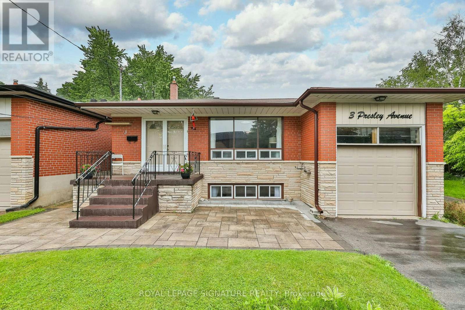 3 Presley Avenue, Toronto, ON, M1L 3P4