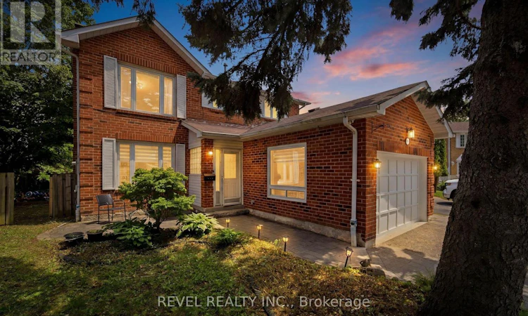 13 Flowers Crescent