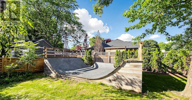 255 Oakwood Crescent, Oakville, ON, L6K 3M7 - 42