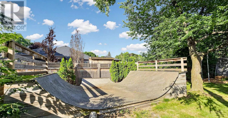 255 Oakwood Crescent, Oakville, ON, L6K 3M7 - 43