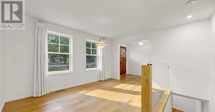 255 Oakwood Crescent, Oakville, ON, L6K 3M7 - 14