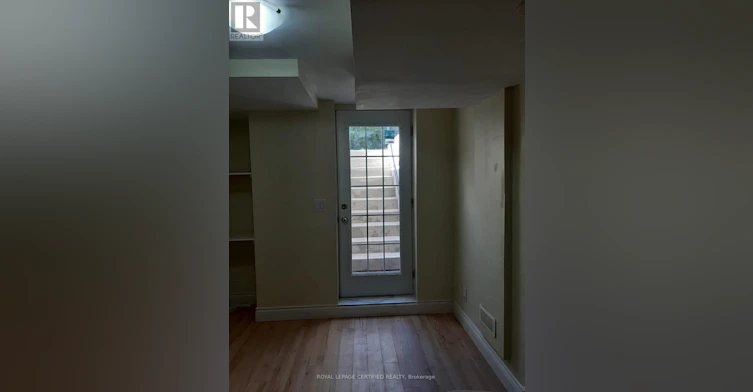 BASEMENT-3198 Cabano Crescent, Mississauga, ON, L5M 0C4 - 3