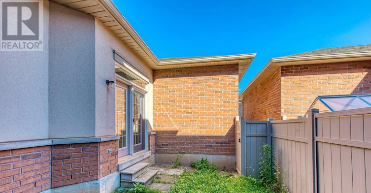 565 Sixteen Mile Drive, Oakville, ON, L6M 0P8 - 35