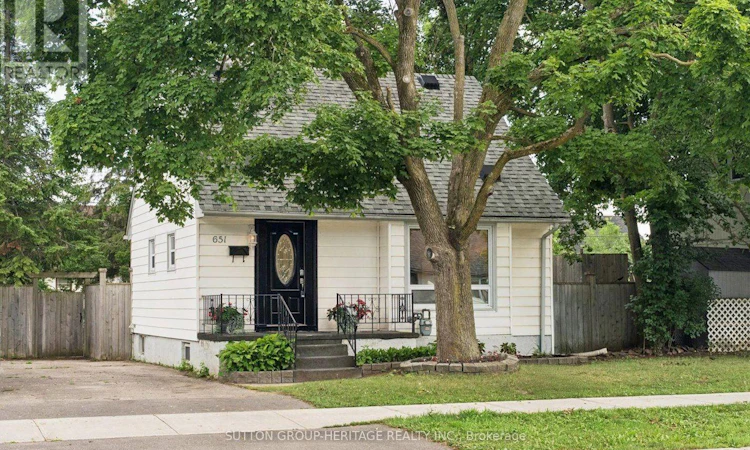 651 Mckellar Street