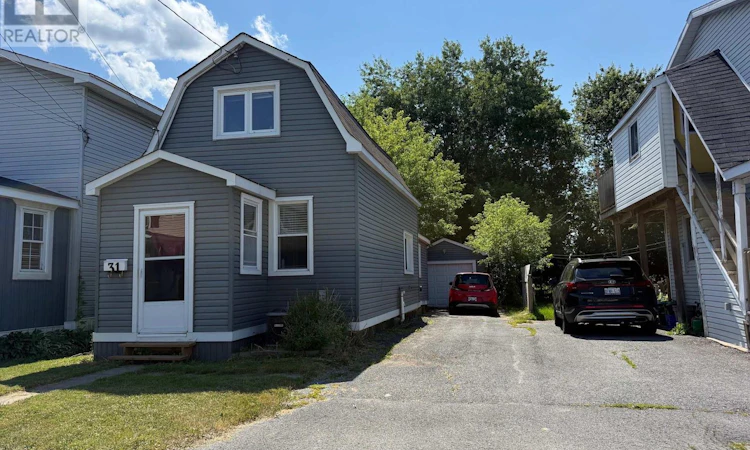 31 Cartier Avenue