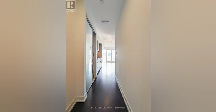 2811-19 Western Battery Road, Toronto, ON, M6K 0E3 - 6