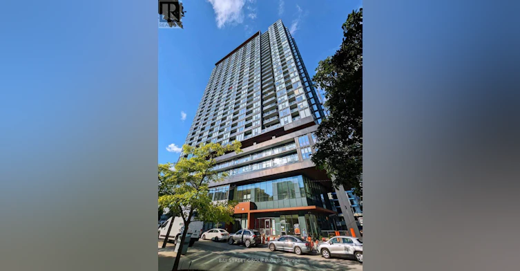 2811-19 Western Battery Road, Toronto, ON, M6K 0E3 - 2