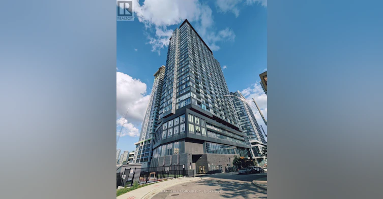 2811-19 Western Battery Road, Toronto, ON, M6K 0E3
