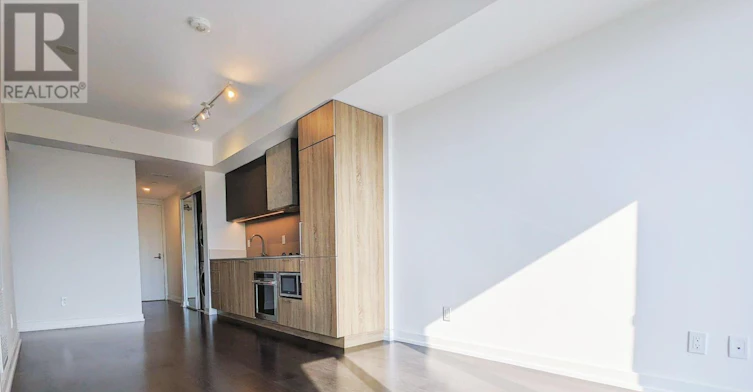 2811-19 Western Battery Road, Toronto, ON, M6K 0E3 - 11
