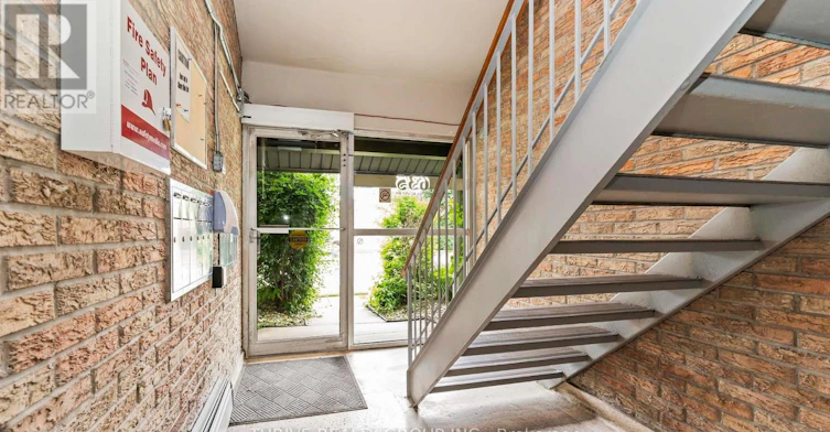 4-635 Wonderland Road S, London, ON, N6K 1M1 - 3