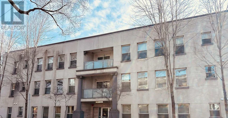 209-1 Triller Avenue, Toronto, ON, M6K 3B7 - 14