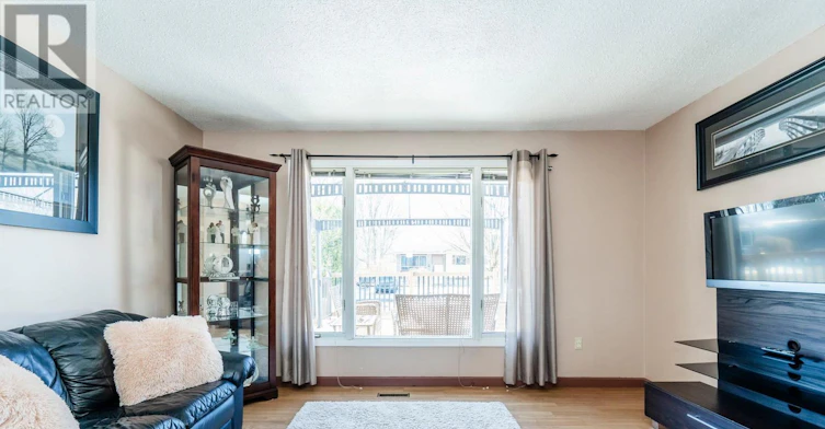 660 Harvey Avenue, Midland, ON, L4R 4S2 - 16