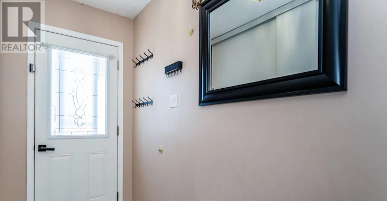 660 Harvey Avenue, Midland, ON, L4R 4S2 - 5