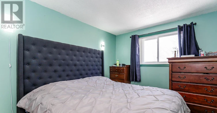 660 Harvey Avenue, Midland, ON, L4R 4S2 - 14