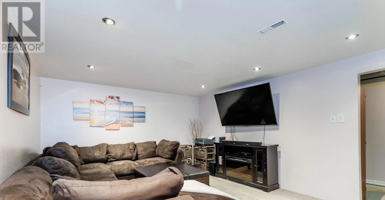 660 Harvey Avenue, Midland, ON, L4R 4S2 - 20