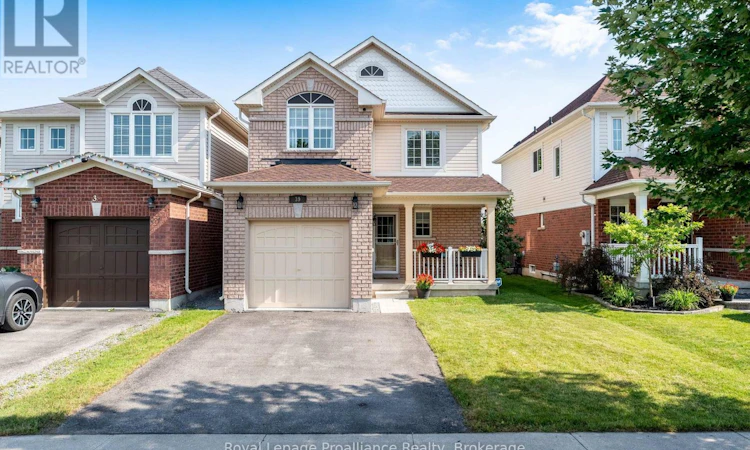 39 Courvier Crescent