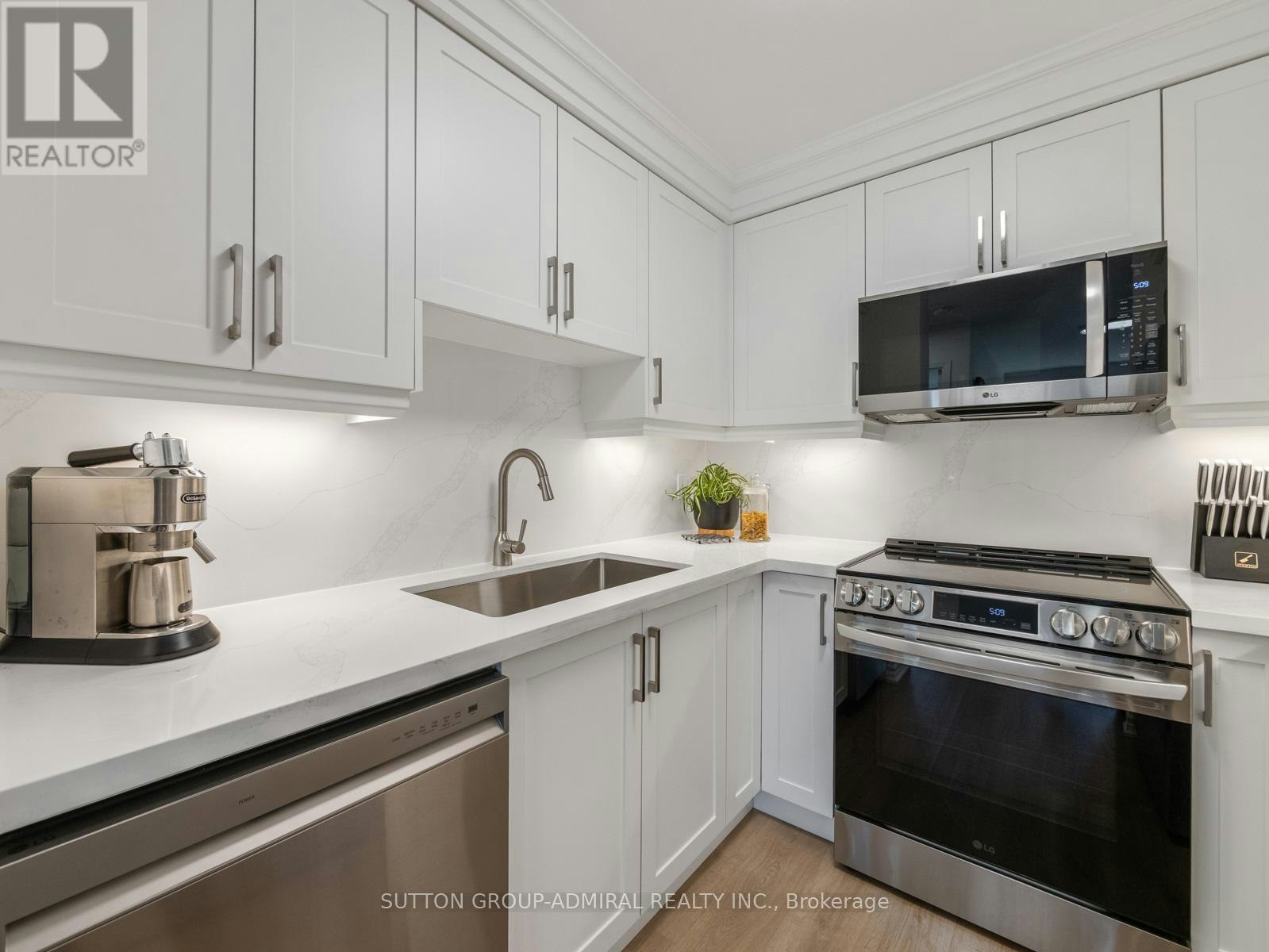 1112-35 Finch Avenue E, Toronto, ON, M2N 6Z8