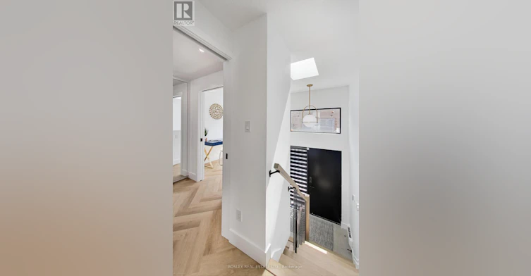 13R Mansfield Avenue, Toronto, ON, M6J 2A9 - 19