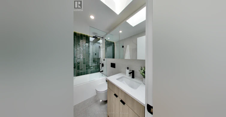 13R Mansfield Avenue, Toronto, ON, M6J 2A9 - 21
