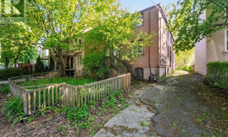 76-78 Lewis Street