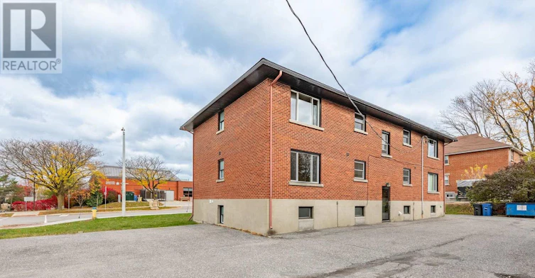 1-416 Dovercourt Avenue, Ottawa, ON, K2A 0T1 - 13