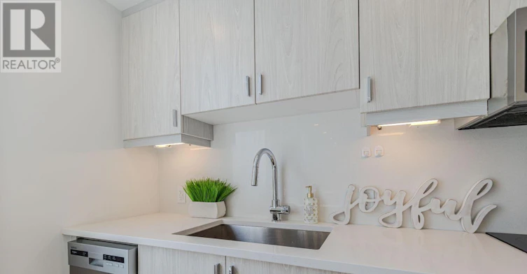 1008-340 Queen Street, Ottawa, ON, K1R 0G1 - 11