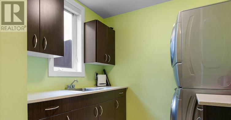 72 Branthaven Street, Ottawa, ON, K4A 0G9 - 9