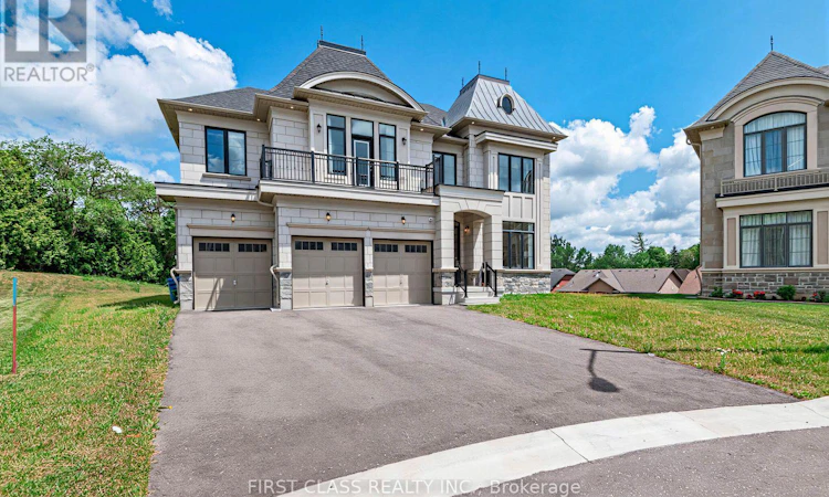15 Kenneth Campbell Court