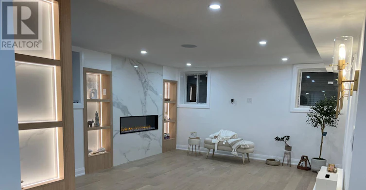 B-492 Greenwood Drive, Essa, ON, L3W 0R4 - 2