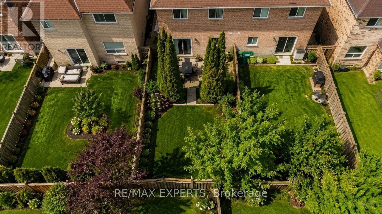 62 Colonial Crescent, Richmond Hill, ON, L4E 3X3