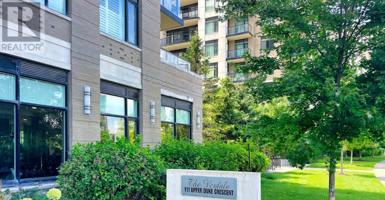 101-111 Upper Duke Crescent, Markham, ON, L6G 0C8 - 16