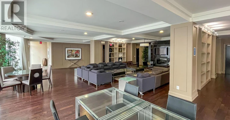 101-111 Upper Duke Crescent, Markham, ON, L6G 0C8 - 20