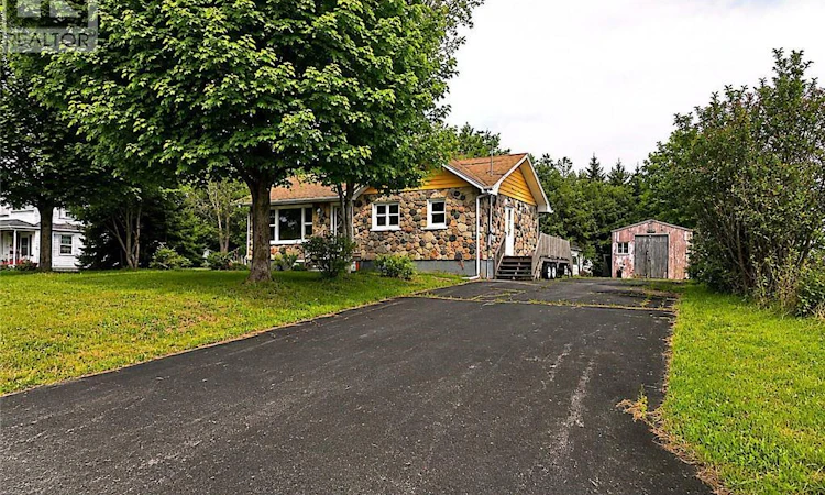 3865 Des Fondateurs Boulevard