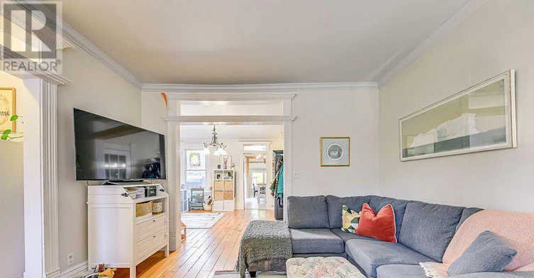 515 Hager Avenue, Burlington, ON, L7S 1P2 - 4