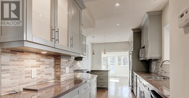 138 Fallingbrook Road, Toronto, ON, M1N 2T6 - 3