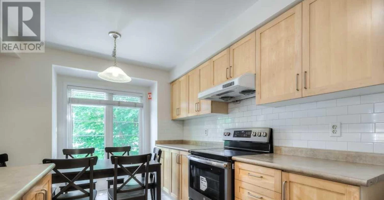 58 Howe Avenue, Toronto, ON, M1L 0C5 - 4