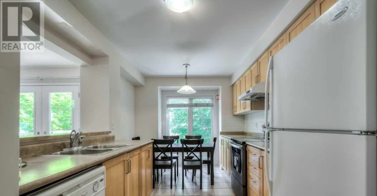 58 Howe Avenue, Toronto, ON, M1L 0C5 - 5