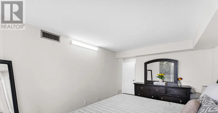 210-700 Constellation Drive, Mississauga, ON, L5R 3G8 - 19