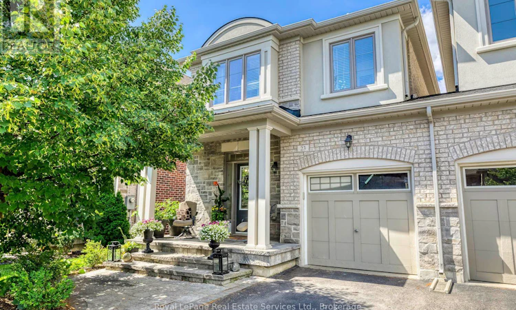 23 Diamond Leaf Lane