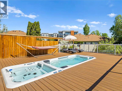 624 Armour Crescent - 2