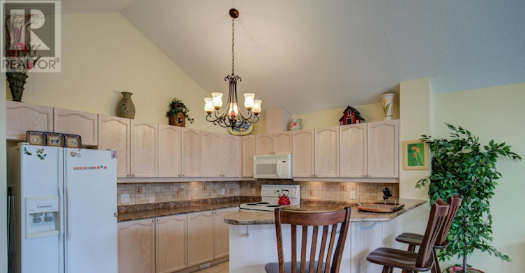 32 Green Briar Drive, Collingwood, ON, L9Y 5H9 - 8