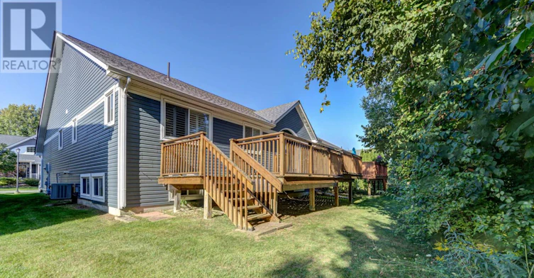32 Green Briar Drive, Collingwood, ON, L9Y 5H9 - 26