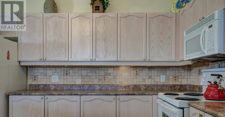 32 Green Briar Drive, Collingwood, ON, L9Y 5H9 - 29