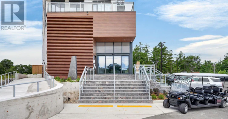 106-100 Carrick Trail, Gravenhurst, ON, P1P 0J5 - 2