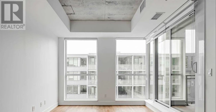 631-20 Minowan Miikan Lane, Toronto, ON, M6J 0E5 - 11