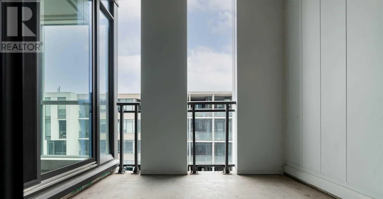 631-20 Minowan Miikan Lane, Toronto, ON, M6J 0E5 - 25