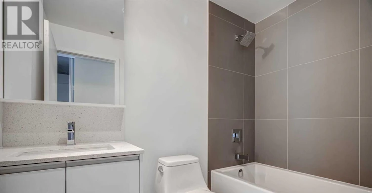 631-20 Minowan Miikan Lane, Toronto, ON, M6J 0E5 - 13